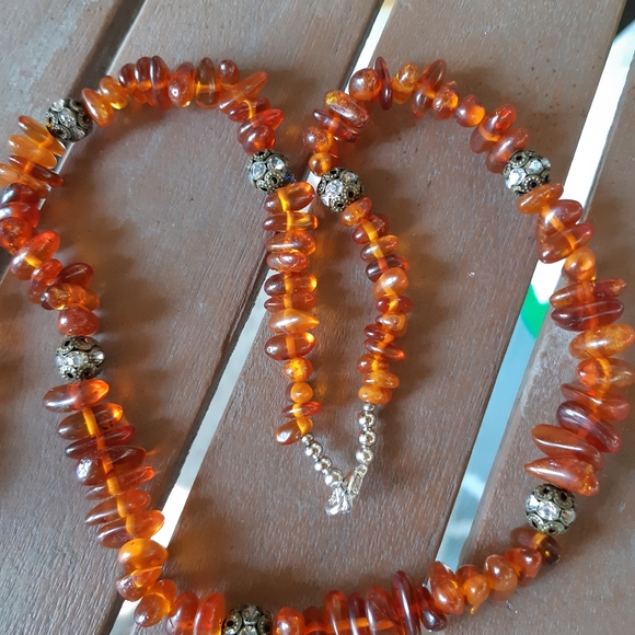 Baltic amber with antique spacers in brass and rhinestones. - Picture 6 of 6